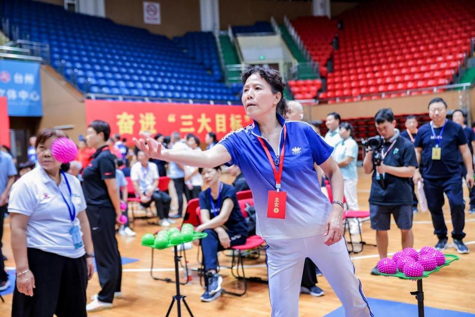 的走位和击, 桥本地的中 的走位和击, 桥本地的中