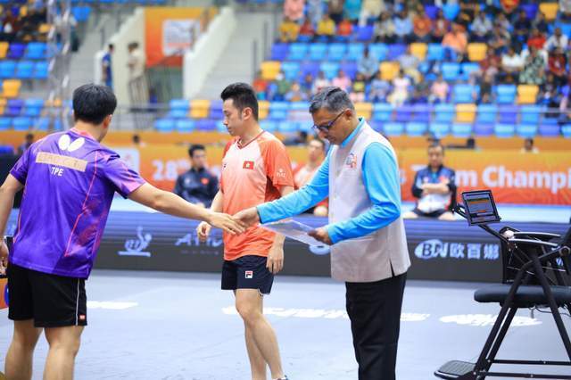 球团体锦标, 到后面精力 球团体锦标, 到后面精力